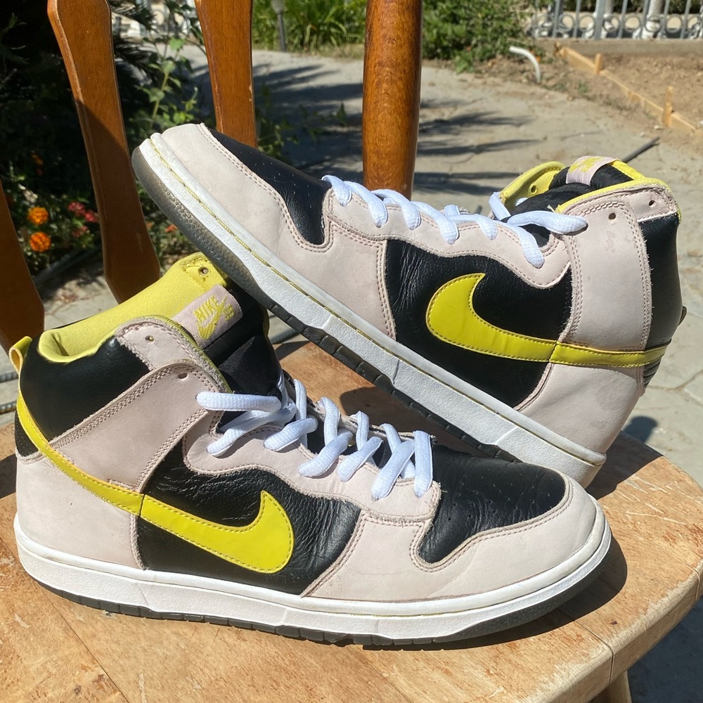 Nike SB Dunk High Size 13 Miss Piggy